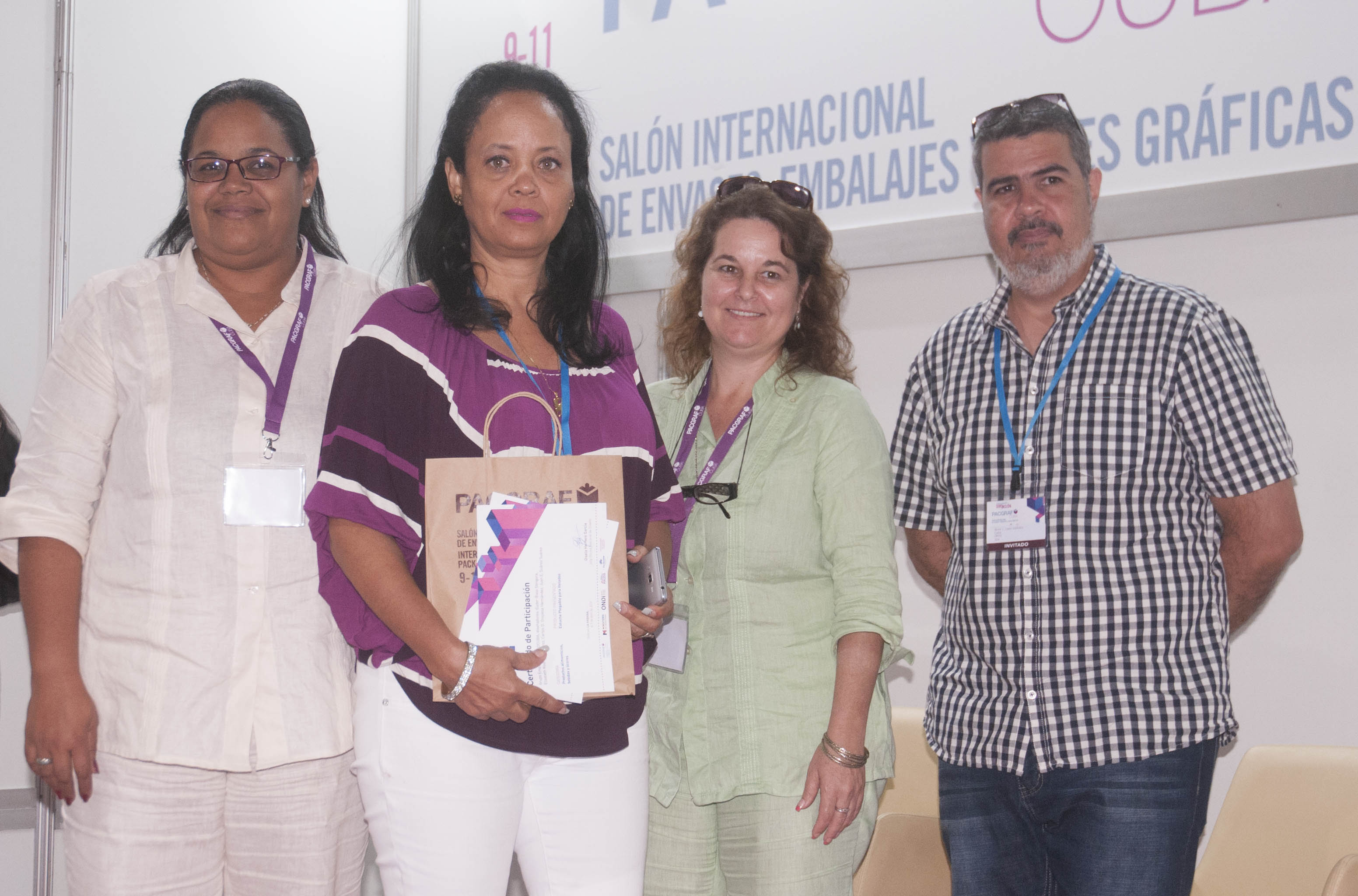 JURADO DEL PREMIO AL ENVASE Y EMBALAJE  EN PACGRAF
