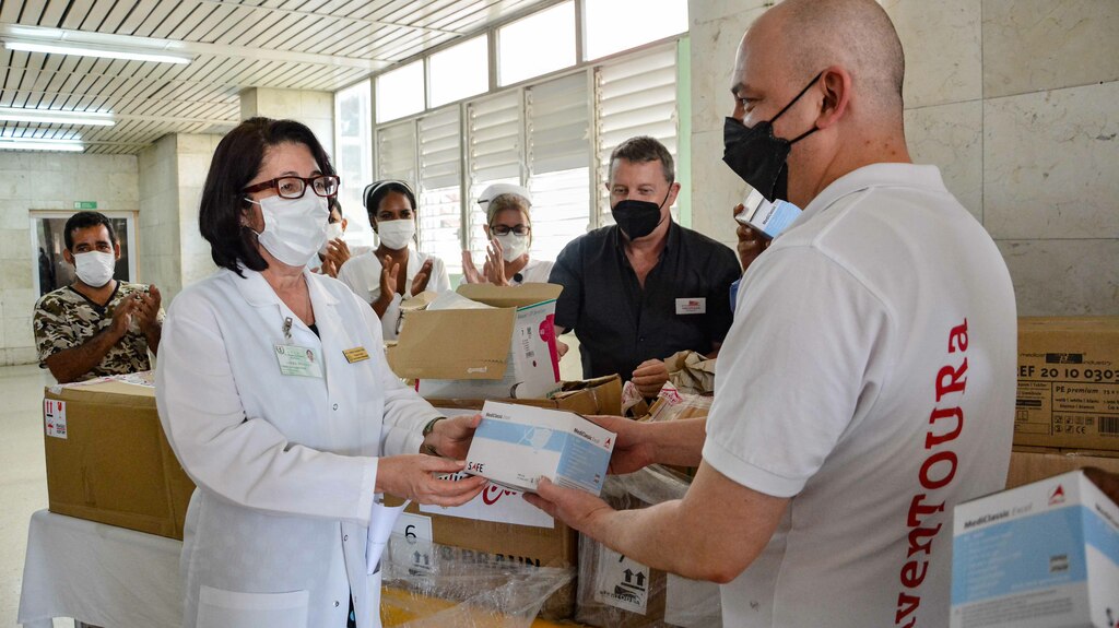 Agencia de Turismo Aventoura GmbH dona insumos médicos a Cuba foto ACN