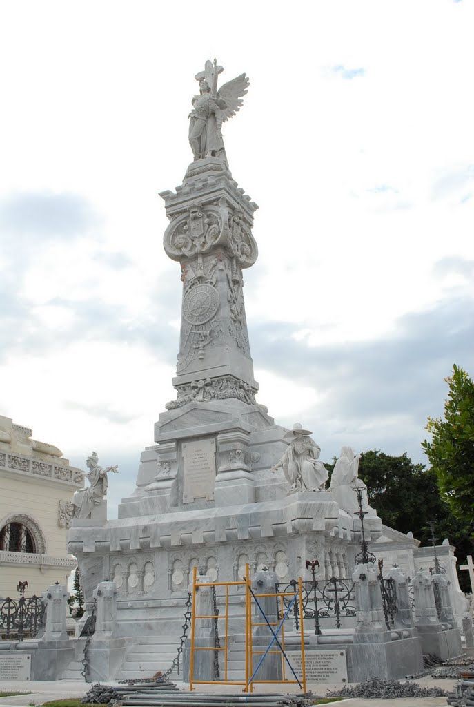 MonumentoBomberos