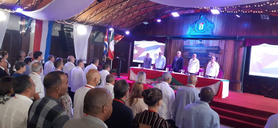 Sesiona Foro Empresarial Cuba-México.