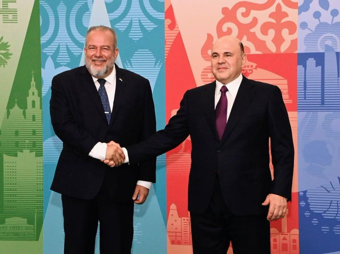 Mijail Mishustin se reunió con el primer ministro cubano, Manuel Marrero, en la ciudad de Sochi