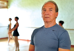 Conversación con Alberto Méndez, coreógrafo de la emotiva Muñecos