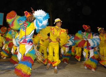 Carnaval de La Habana exhibe sus mejores galas
