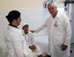 Utilizan novedosa técnica quirúrgica en un niño en Santa Clara