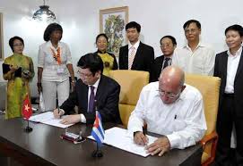 Cuba y Vietnam potencian colaboración económica y científica