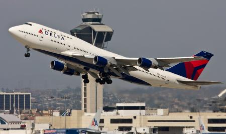 Aerolínea estadounidense Delta espera autorización para volar a Cuba