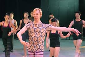 Malakhov ofrece becas a cubanos para EE.UU.