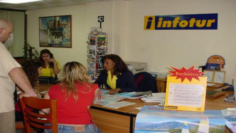 Infotur ofrece WiFi gratis para acercarse al viajero