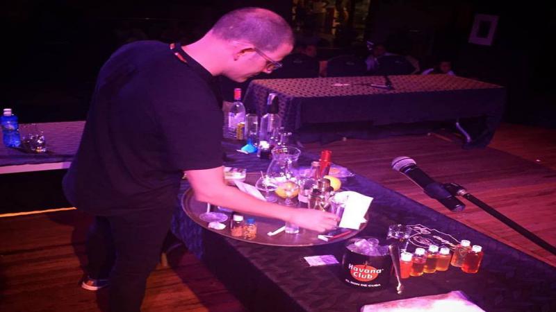 “God save the gin”: Alberto Pizarro en Seminario Gourmet