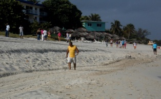 Turarte se suma a acción medioambiental por Varadero