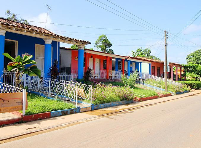 Sector no estatal ayuda a paliar demanda turística en Viñales